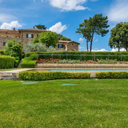 Σπίτι διακοπών Blissful Farmhouse In Morrano With Swimming Pool Ορβιέτο